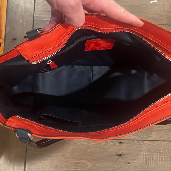 COACH TRI COLORED HANDBAG - Picture 10 of 10